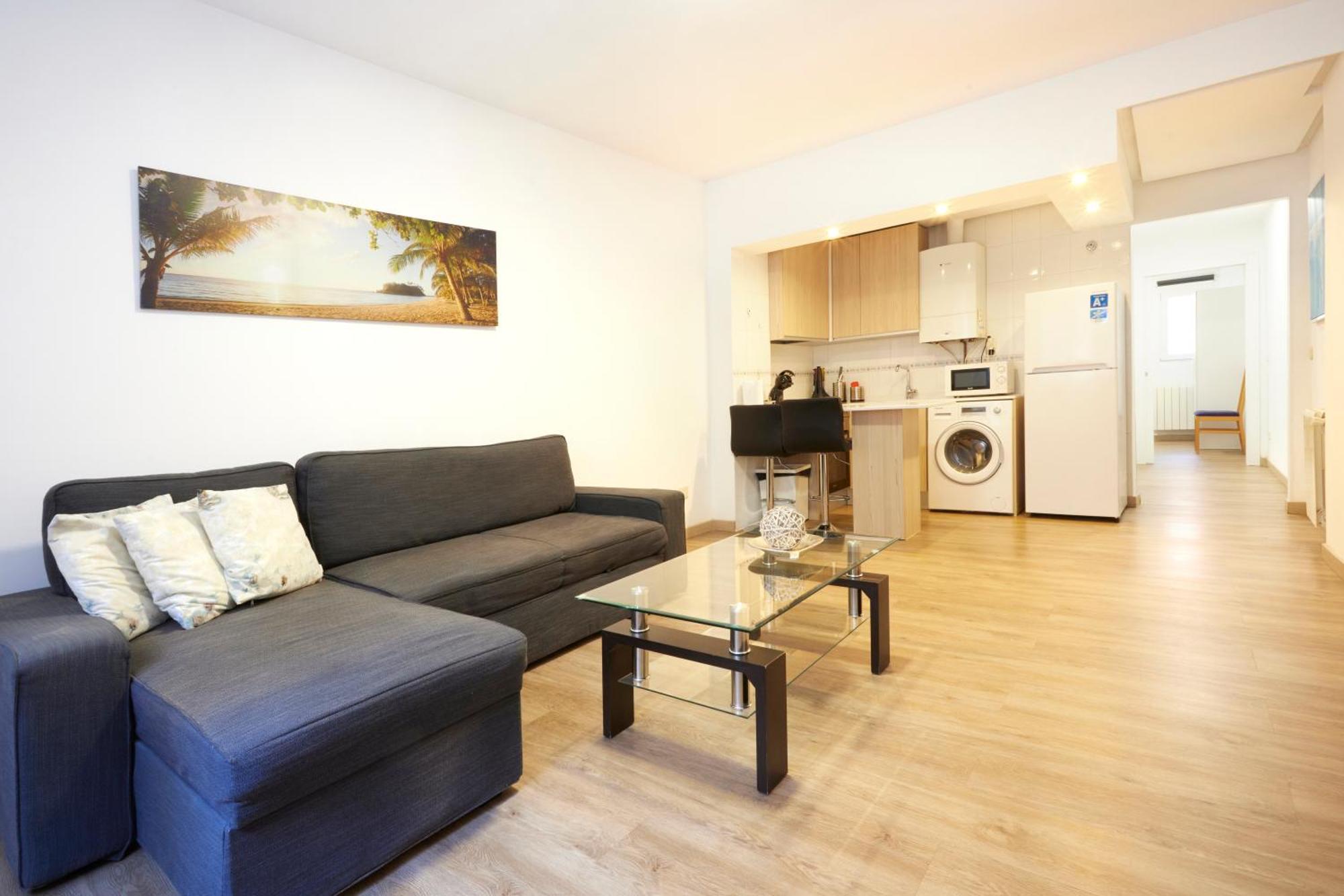 Alojamiento Santa Rosa Madrid Exterior photo
