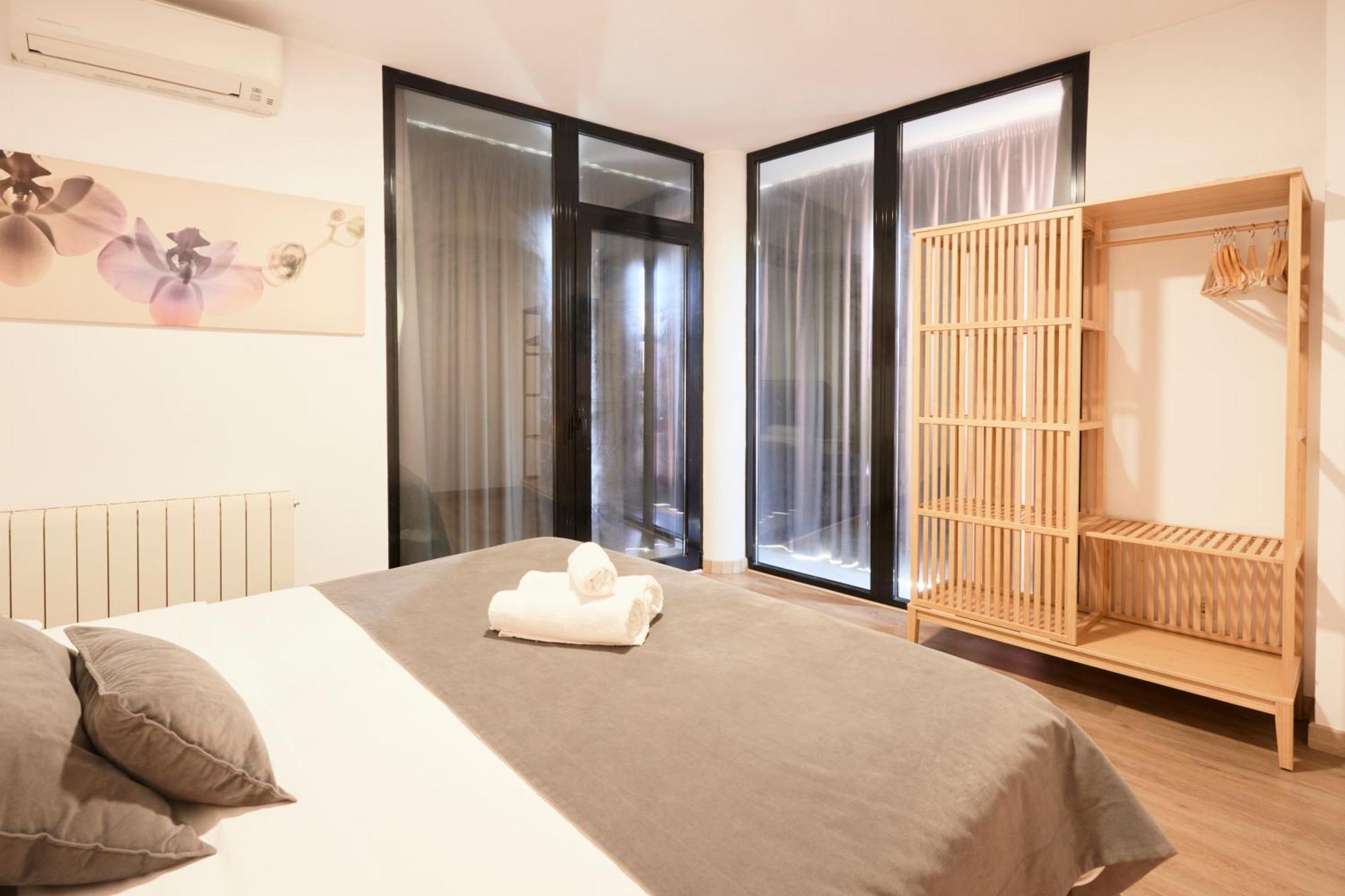 Alojamiento Santa Rosa Madrid Exterior photo