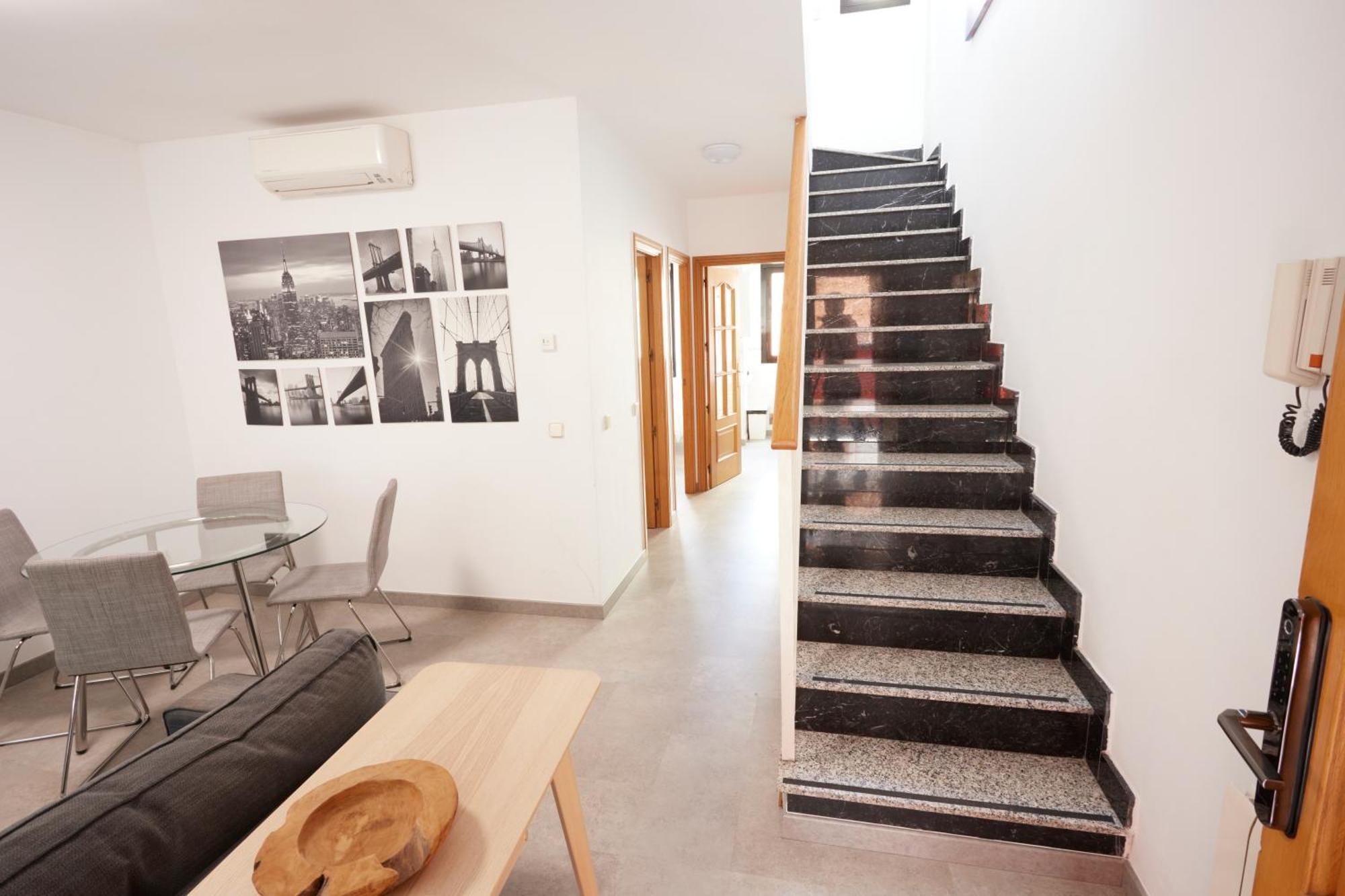 Alojamiento Santa Rosa Madrid Exterior photo