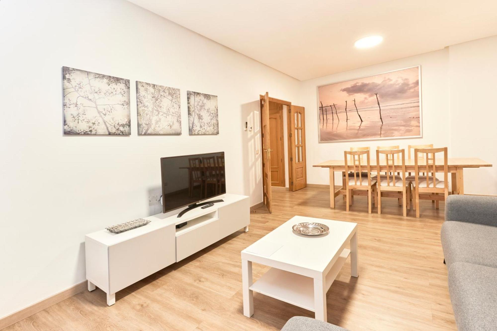 Alojamiento Santa Rosa Madrid Exterior photo